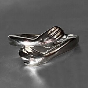 Sterling Silver "Hug" Ring